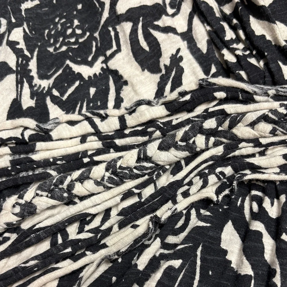 Y2K LOFT Black and Cream Floral Blouse - Picture 11 of 15